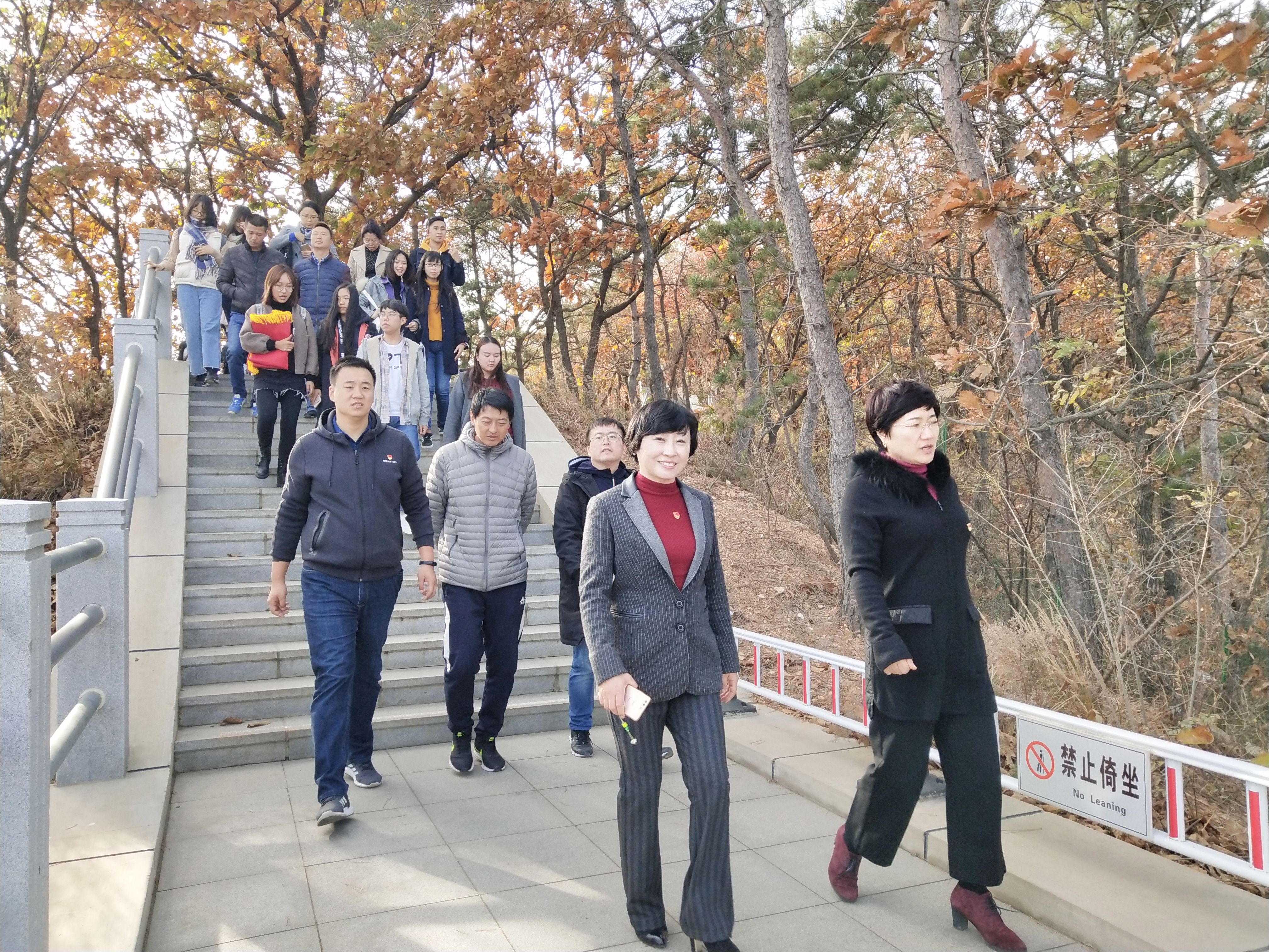 电岩炮台.jpg